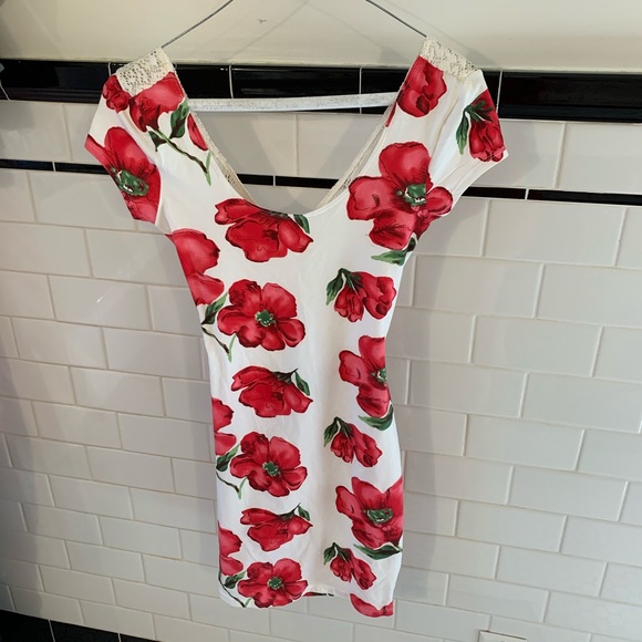 White & red/pink flower print mini (bodycon) dress - Picture 3 of 4